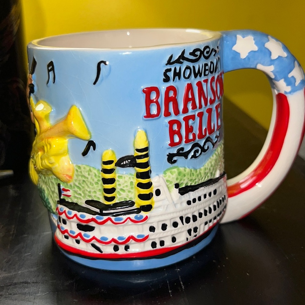 Showboat Branson Belle embossed mug Branson, MI. Trumpet, violin,Saxophone, Boat